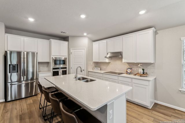 320 Shelton Pass, Cibolo, TX 78108