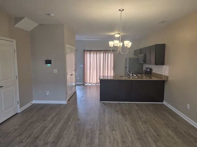 4109 George Buchanan Dr, La Vergne, TN 37086