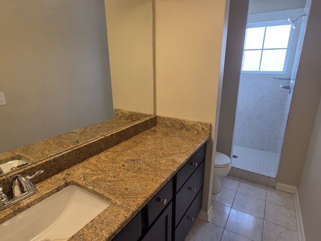 4109 George Buchanan Dr, La Vergne, TN 37086