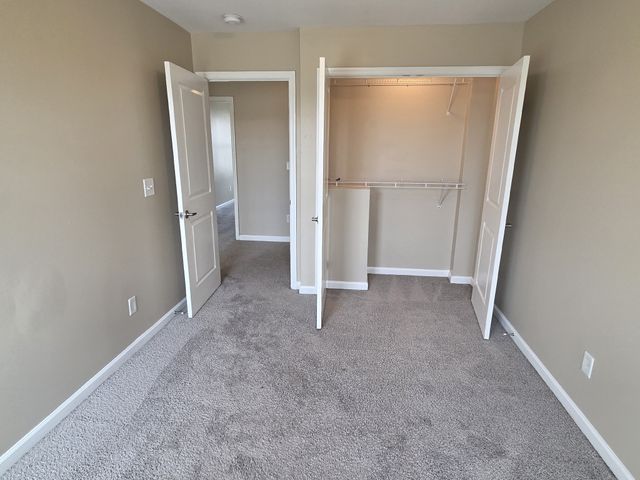 4109 George Buchanan Dr, La Vergne, TN 37086