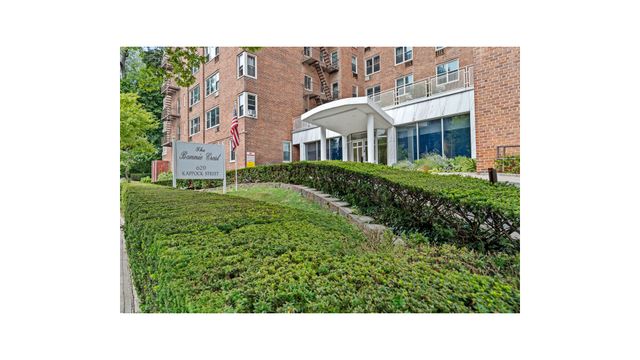 629 KAPPOCK Street # 7N, New York City, NY 10463