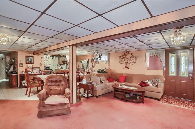 3092 Brodhead Road, Center Twp, PA 15001