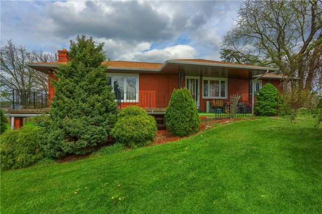 3092 Brodhead Road, Center Twp, PA 15001