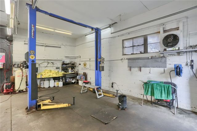 3092 Brodhead Road, Center Twp, PA 15001