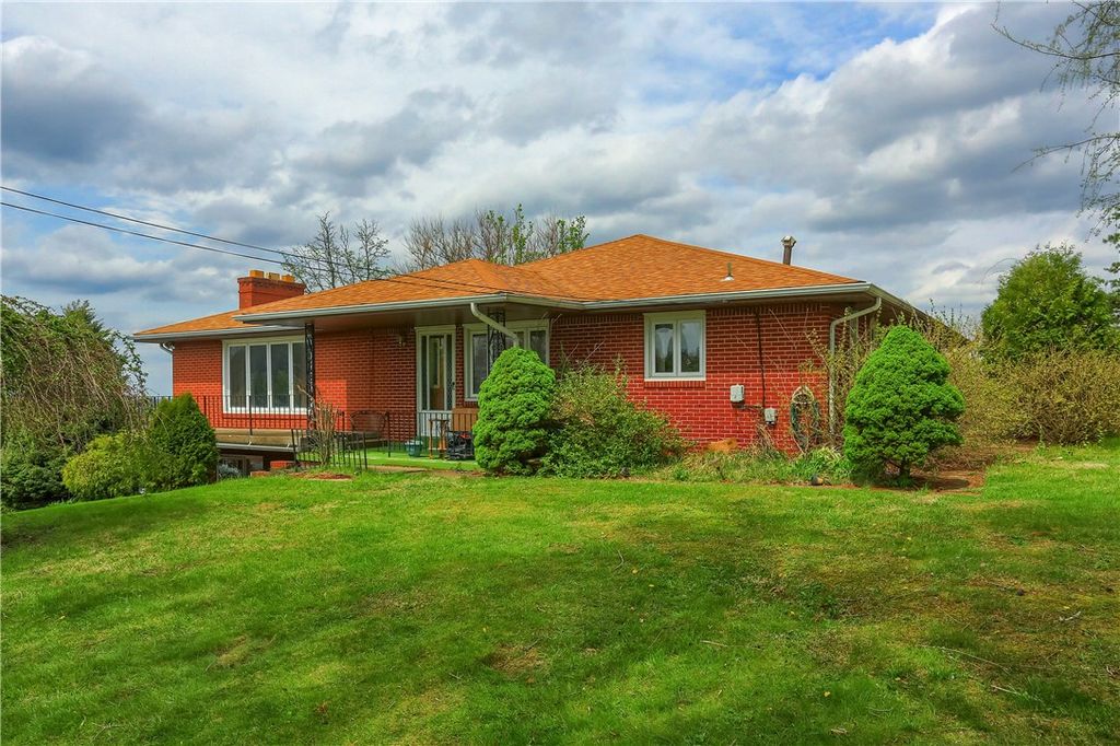 3092 Brodhead Road, Center Twp, PA 15001