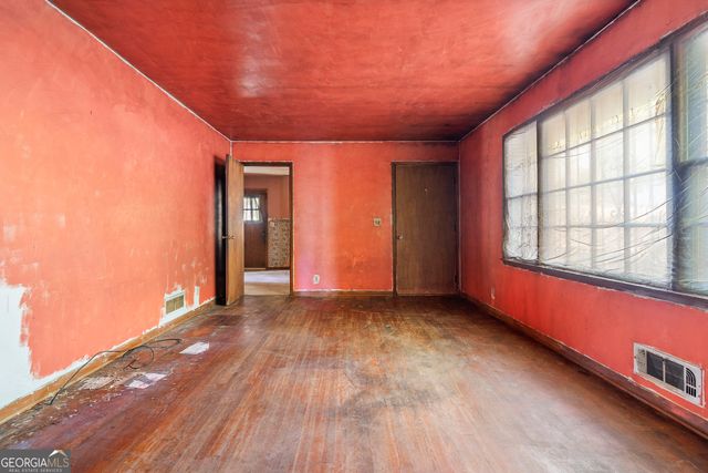 4449 Lincoln Jones Road, Ellenwood, GA 30294