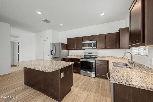 42157 W BALSA Drive, Maricopa, AZ 85138