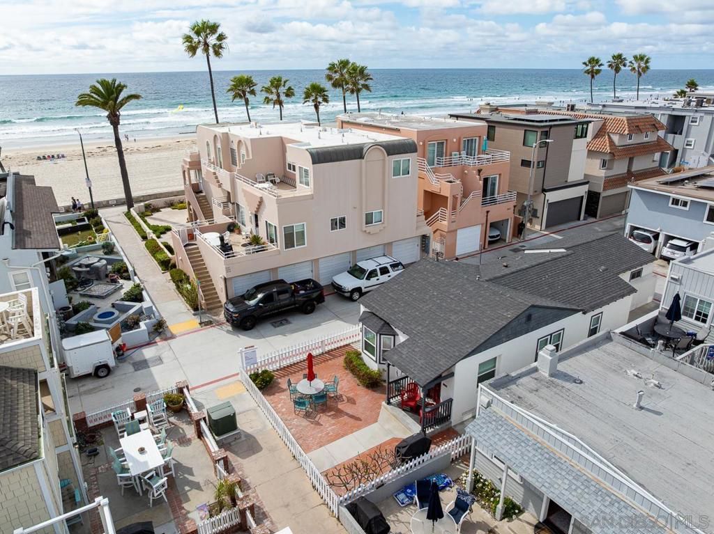716 Dover, San Diego, CA 92109 — exterior