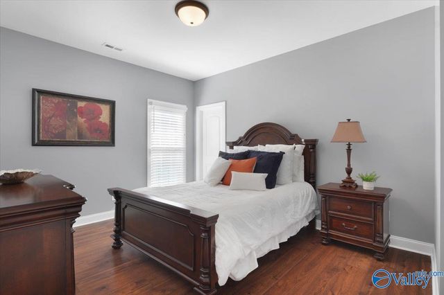 8220 Nantucket Circle, Owens Cross Roads, AL 35763