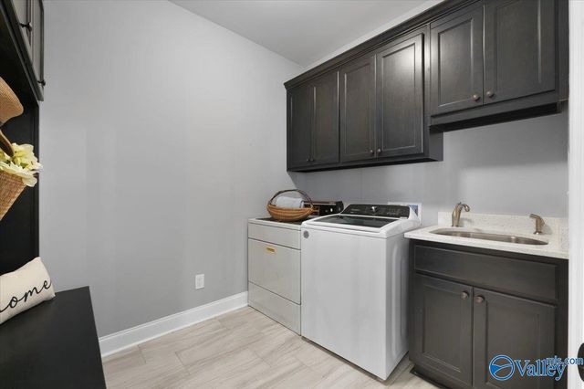 8220 Nantucket Circle, Owens Cross Roads, AL 35763