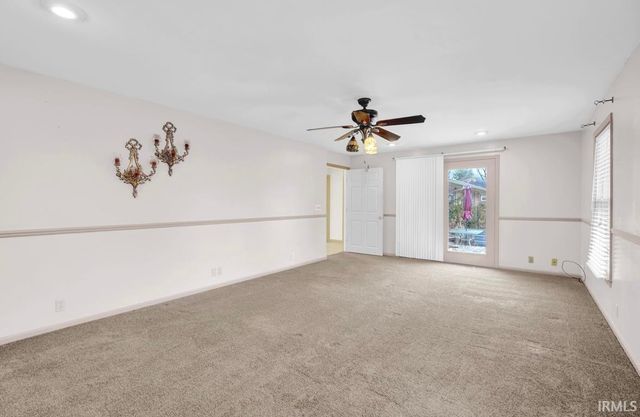 218 Pine Street, Vincennes, IN 47591