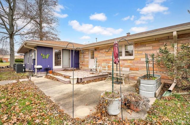 218 Pine Street, Vincennes, IN 47591