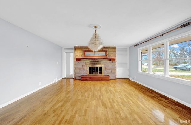 218 Pine Street, Vincennes, IN 47591