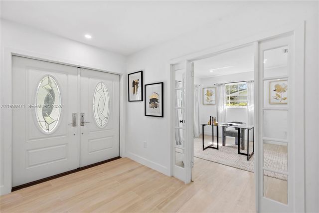 1420 Campamento Ave, Coral Gables, FL 33156