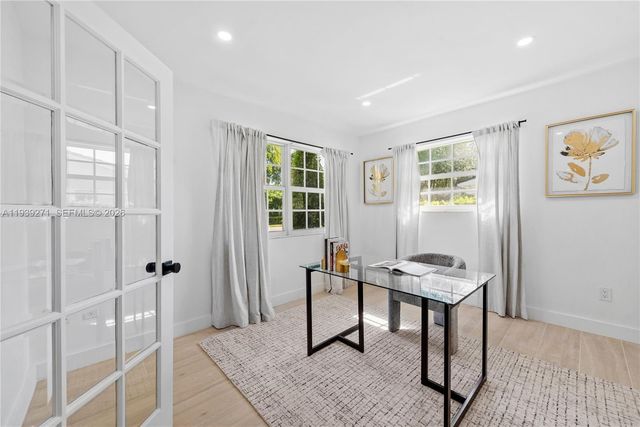 1420 Campamento Ave, Coral Gables, FL 33156