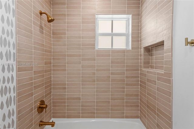 1420 Campamento Ave, Coral Gables, FL 33156