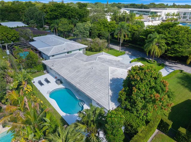 1420 Campamento Ave, Coral Gables, FL 33156