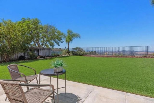 4868 Northerly St, Oceanside, CA 92056