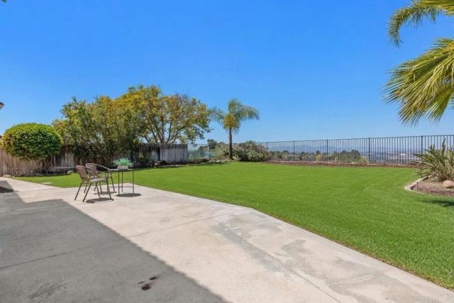 4868 Northerly St, Oceanside, CA 92056