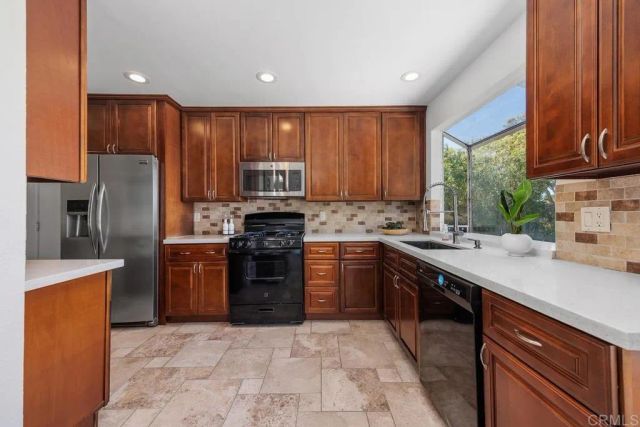4868 Northerly St, Oceanside, CA 92056