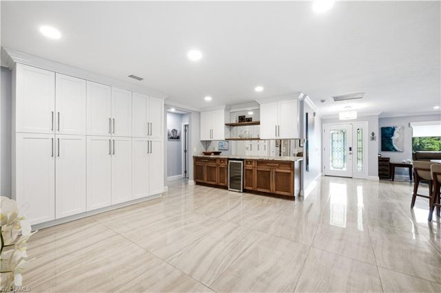 1902 Princess CT, Naples, FL 34110