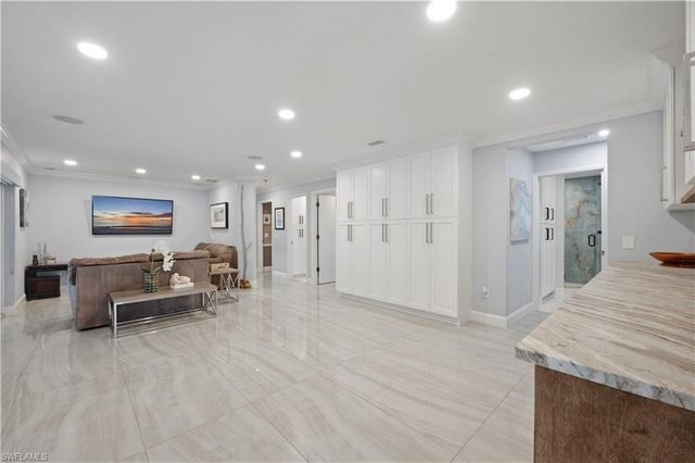1902 Princess CT, Naples, FL 34110