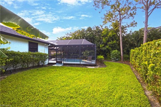 1902 Princess CT, Naples, FL 34110