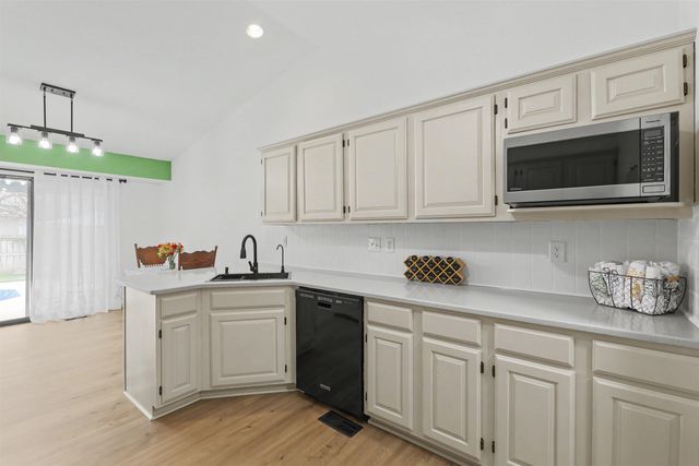 9701 W Sterling, Wichita, KS 67205