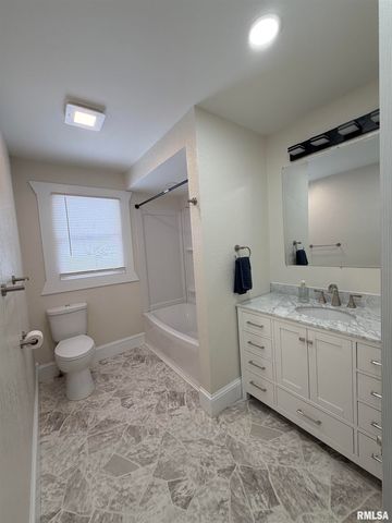 4267 EVERGREEN Drive, Galesburg, IL 61401