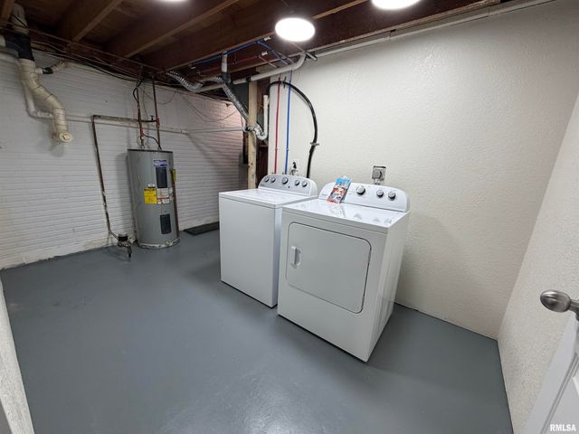 4267 EVERGREEN Drive, Galesburg, IL 61401