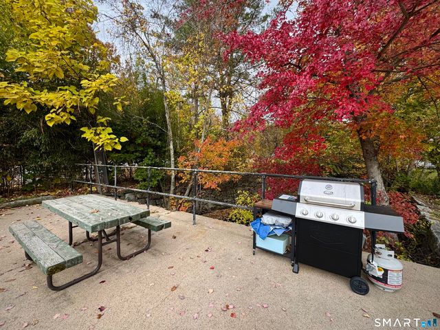 92 Main Street 107, Deep River, CT 06417