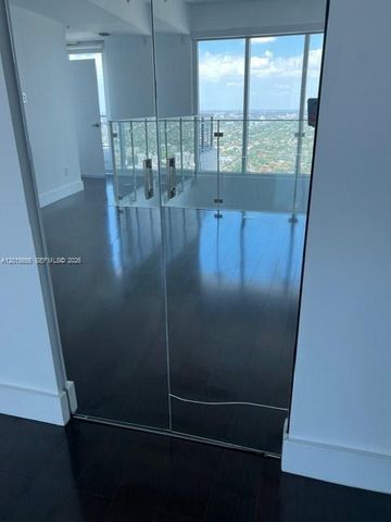 60 SW 13th St 4611, Miami, FL 33130