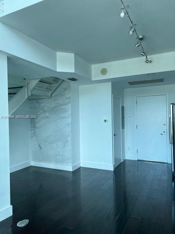 60 SW 13th St 4611, Miami, FL 33130