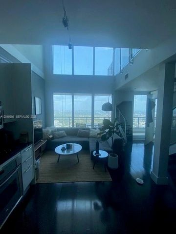 60 SW 13th St 4611, Miami, FL 33130