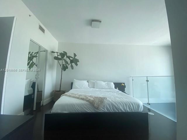 60 SW 13th St 4611, Miami, FL 33130
