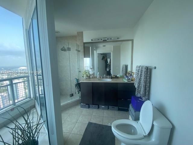 60 SW 13th St 4611, Miami, FL 33130
