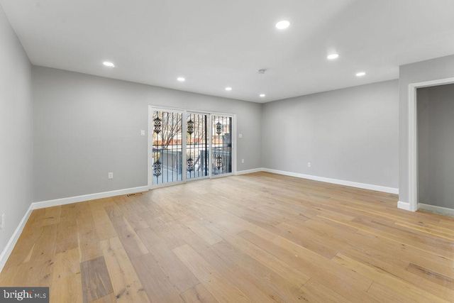 5034 NASH ST NE, Washington, DC 20019