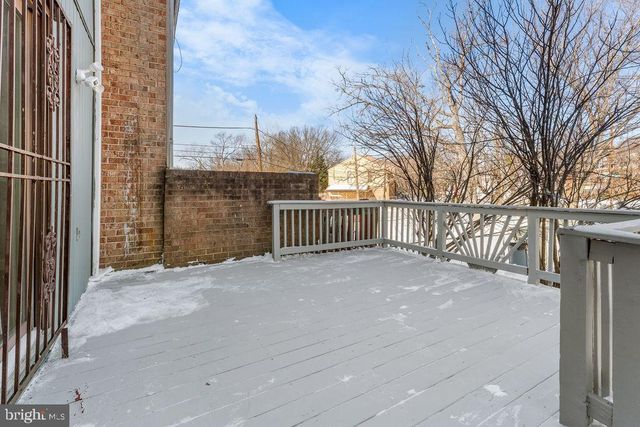 5034 NASH ST NE, Washington, DC 20019