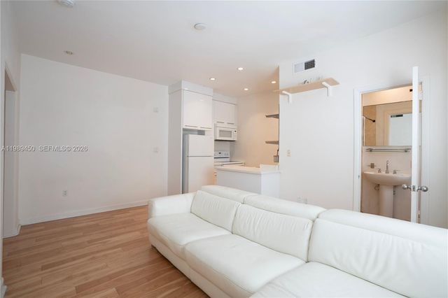 1211 Pennsylvania Ave E1, Miami Beach, FL 33139