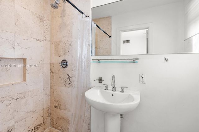 1211 Pennsylvania Ave E1, Miami Beach, FL 33139