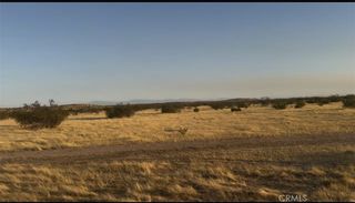 0 0, Edwards, CA 93523