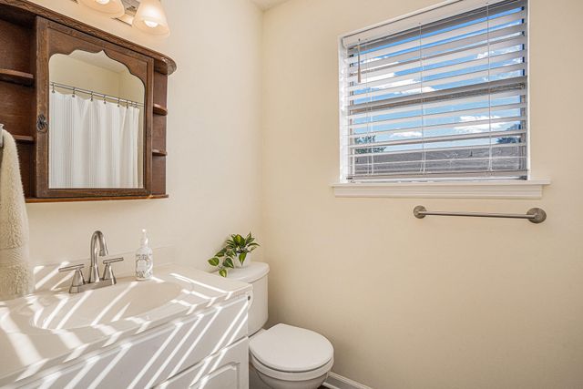 415 Parkdale Drive 14d, Charleston, SC 29414