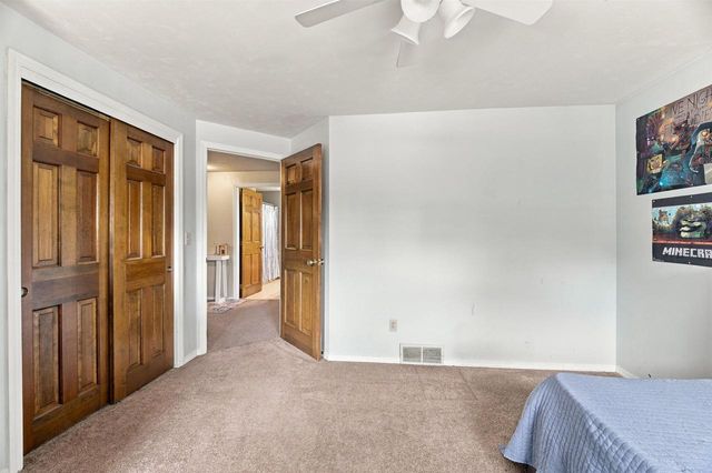 29 PHEASANT COURT, Appleton, WI 54915