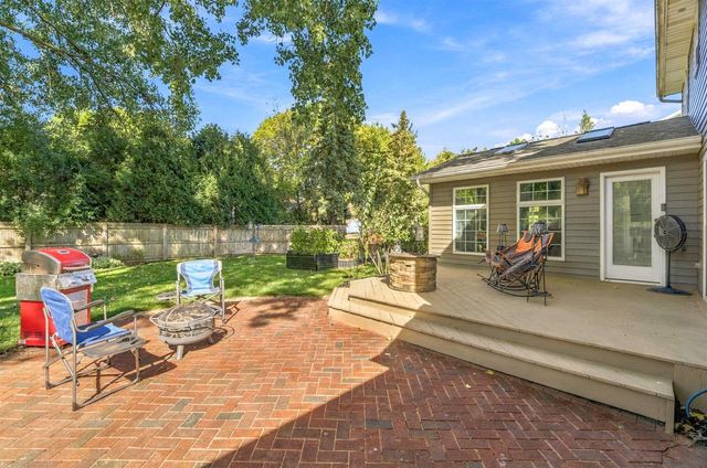 29 PHEASANT COURT, Appleton, WI 54915