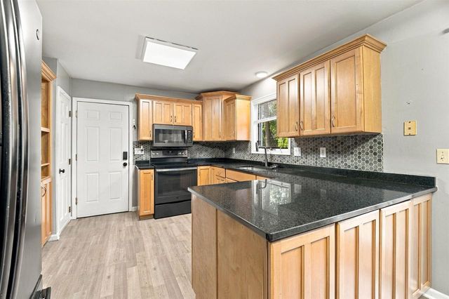 29 PHEASANT COURT, Appleton, WI 54915