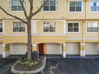 1810 SHADOW VIEW CIRCLE 1810, Maitland, FL 32751