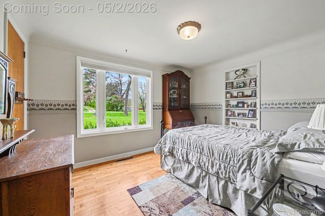 2080 Teggerdine Road, White Lake Charter Township, MI 48386