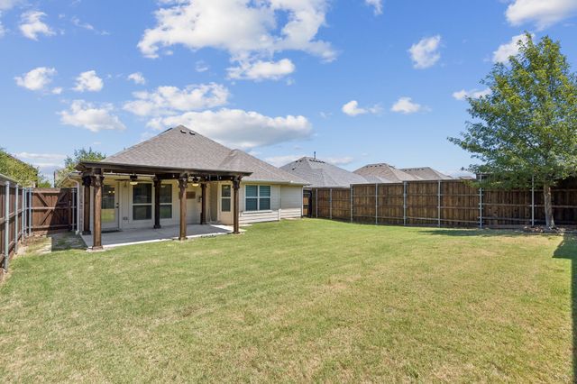 157 Pleasant Hill Lane, Fate, TX 75189