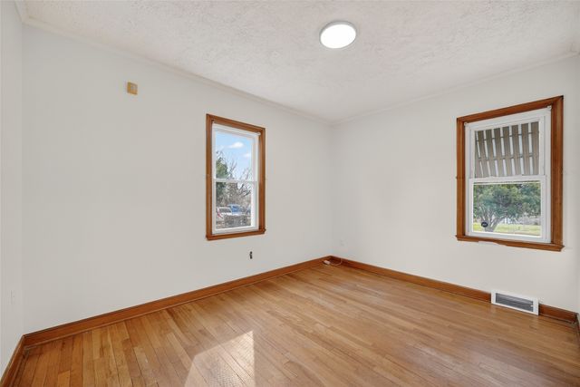 2900 Euclid Avenue, Des Moines, IA 50310