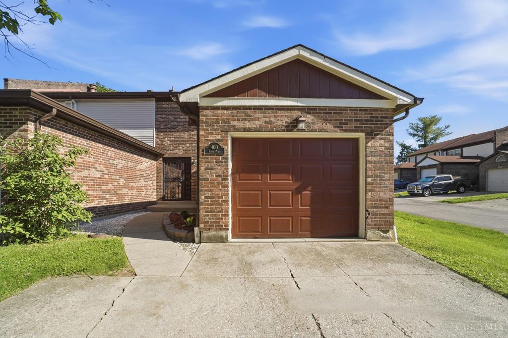 400 Terra Place, Batavia Twp, OH 45103
